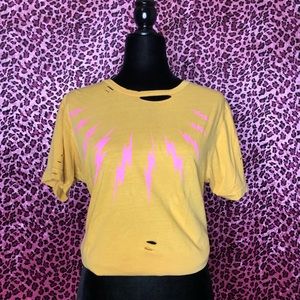 Lulusimonstudio yellow graphic tee